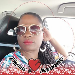 Meet your Posher, Leslie